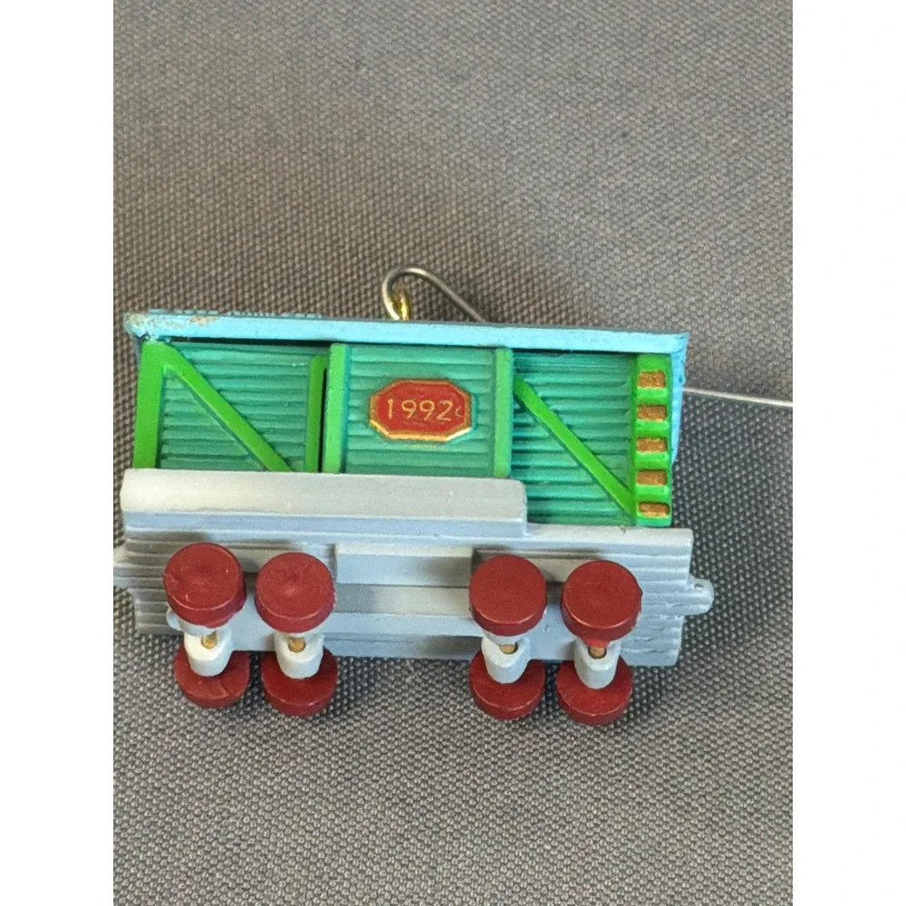 Hallmark keepsake miniature